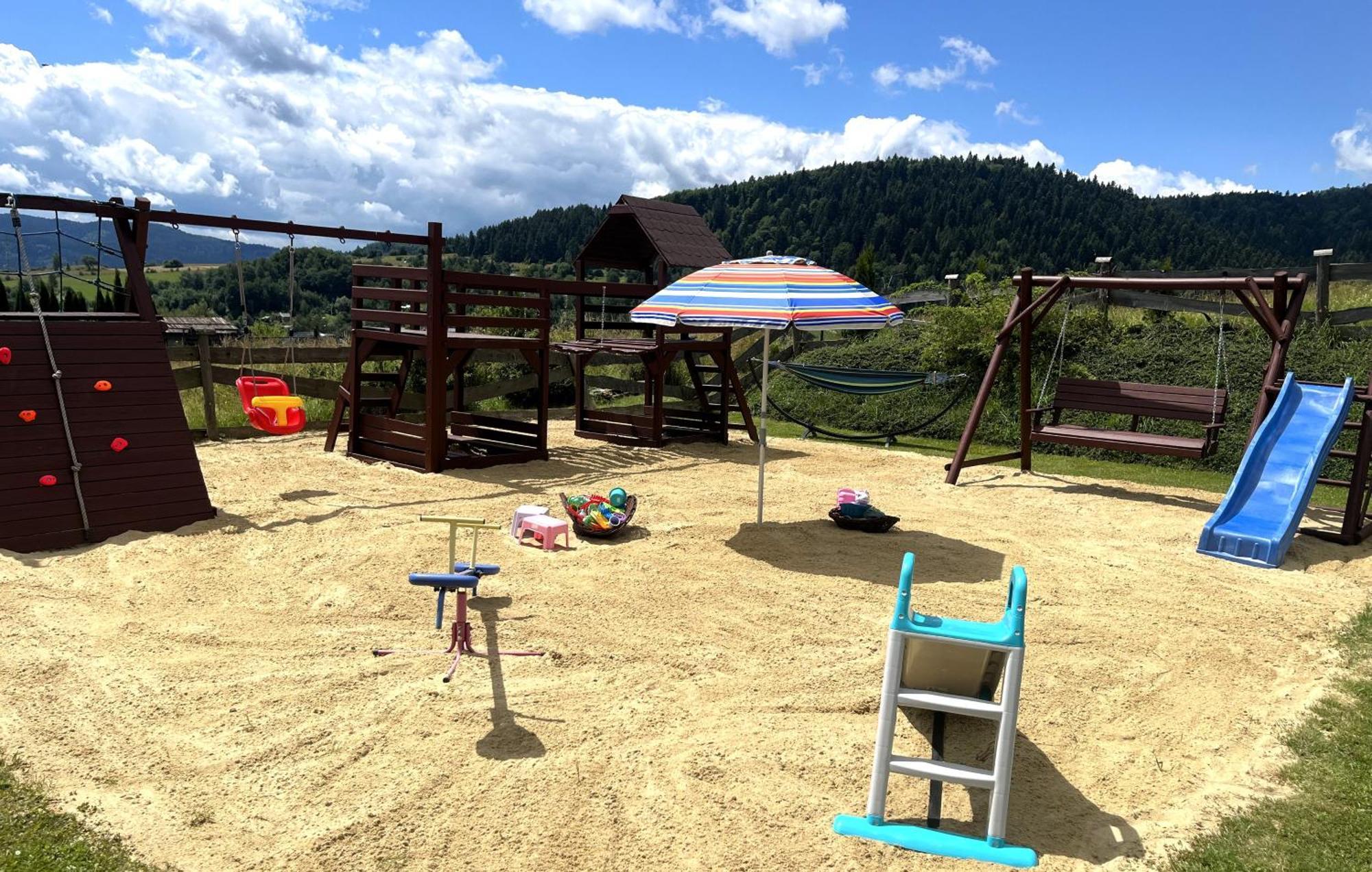 Apartamenty Mgm Resorts Krynica-Zdrój Exteriör bild